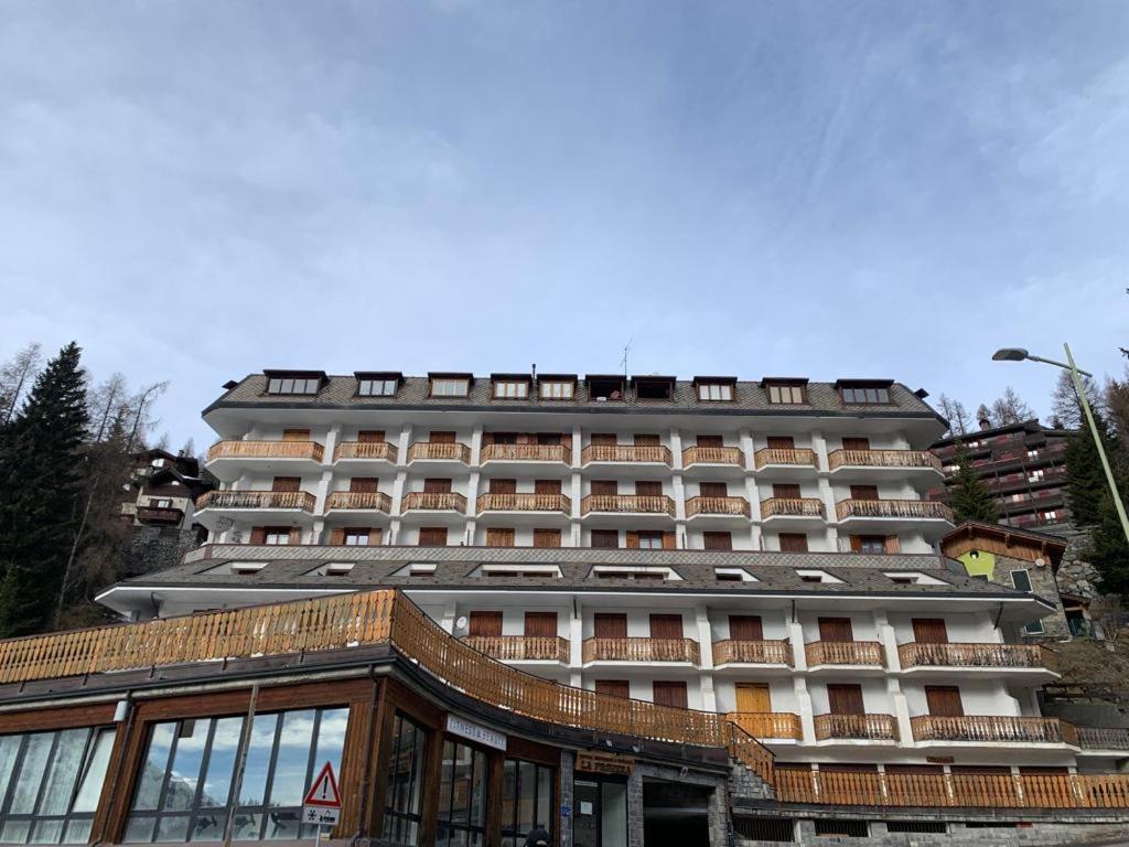 Piccolo Rifugio Di Foppolo Apartment Exterior photo